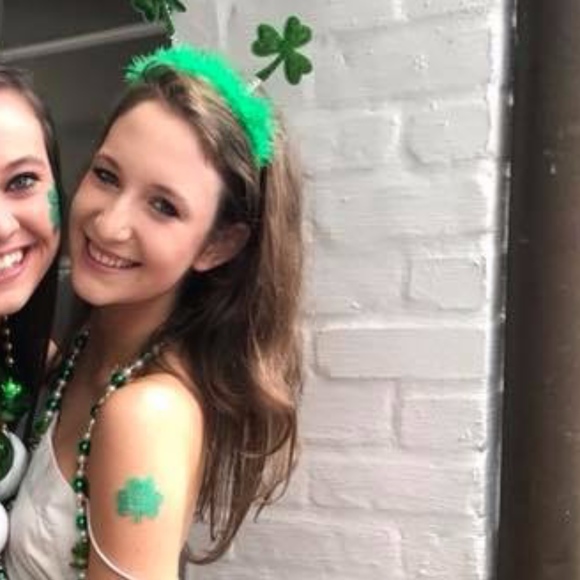 Meet your Posher, Gabrielle - Picture 1 of 1